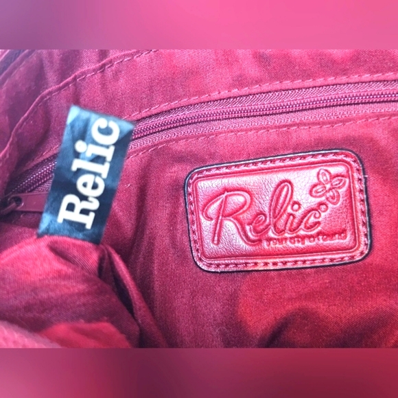 Relic Burgundy Soft Faux Leather Shoulder Bag Purse Braided Handle Gold Tassle - Picture 12 of 12